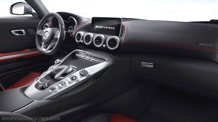 Salpicadero Mercedes-Benz AMG GT 2015