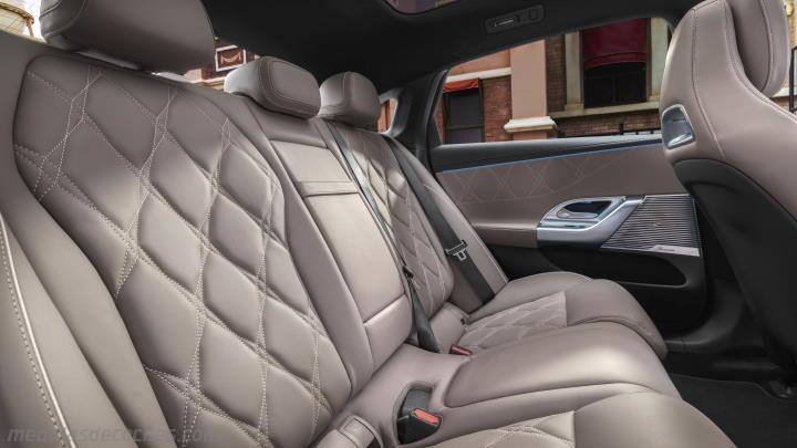 Interior Mercedes-Benz Clase C electric 2027