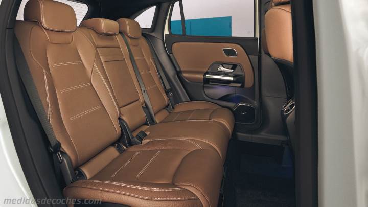 Interior Mercedes-Benz GLA 2020
