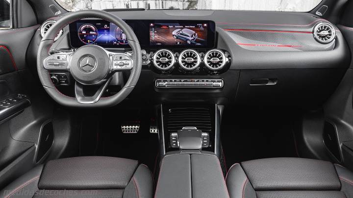Salpicadero Mercedes-Benz GLA 2020