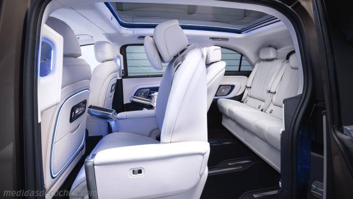 Interior Mercedes-Benz VLE 2026