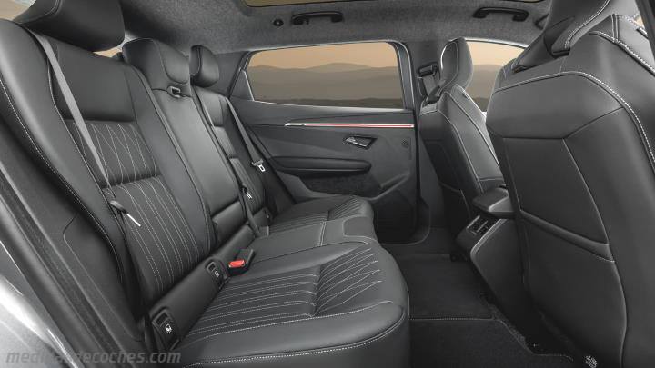 Interior Mitsubishi Eclipse Cross 2026