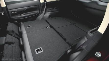 Maletero Mitsubishi Outlander 2016