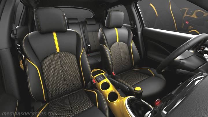 Interior Nissan Juke 2014