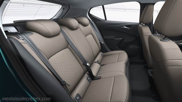 Interior Opel Astra 2016