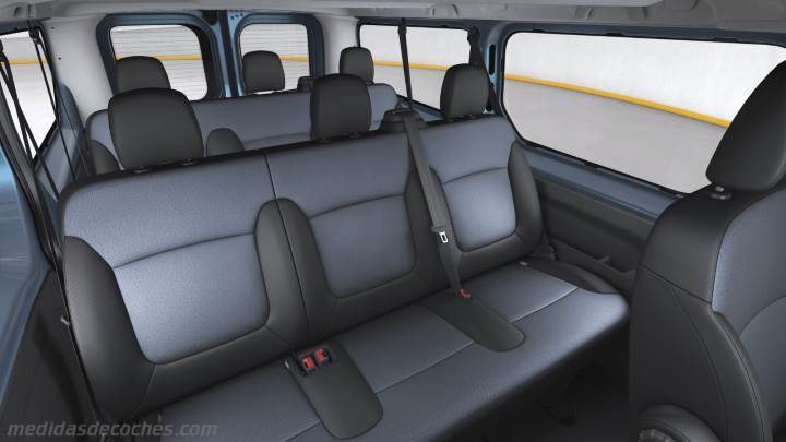 Interior Opel Vivaro Combi Larga 2015