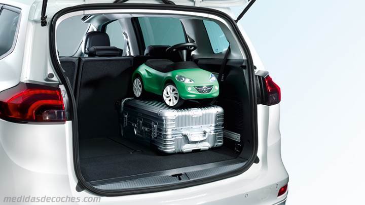 Maletero Opel Zafira 2016