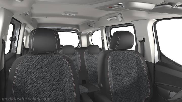 Interior Peugeot Rifter Larga 2024