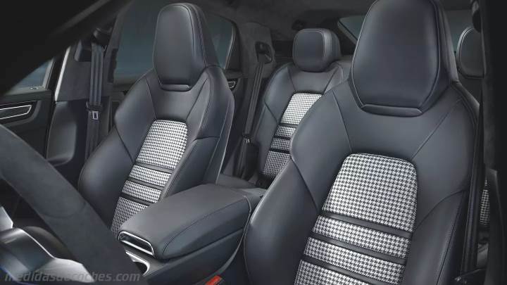 Interior Porsche Cayenne Coupé 2019
