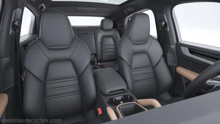 Interior Porsche Cayenne Coupé 2024