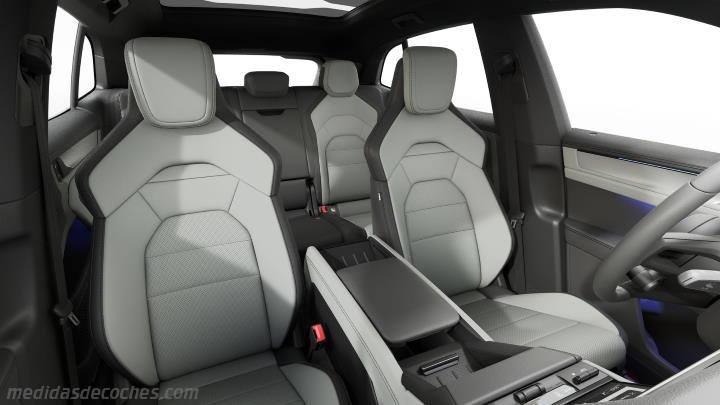 Interior Porsche Cayenne Electric 2026
