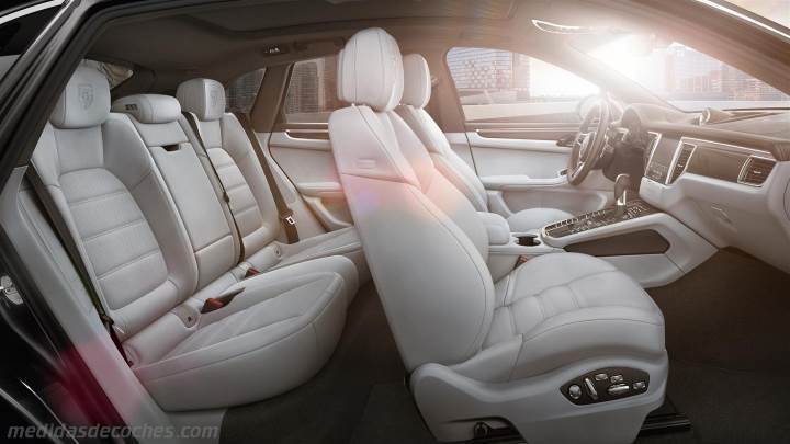 Interior Porsche Macan 2014