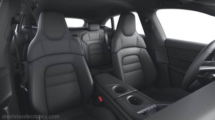 Interior Porsche Taycan Cross Turismo 2021