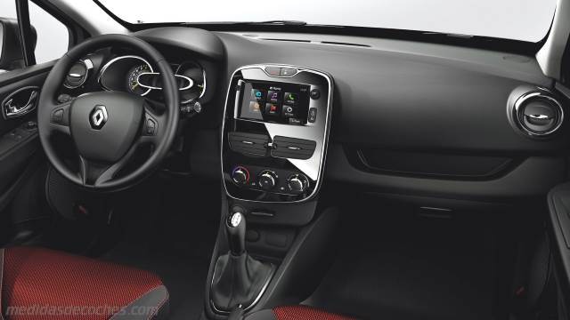 Salpicadero Renault Clio Sport Tourer 2013