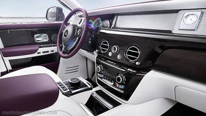 Salpicadero Rolls-Royce Phantom 2018