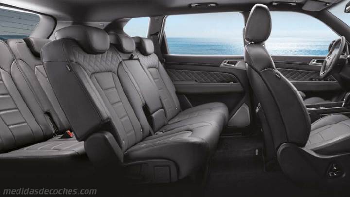 Interior SsangYong Rexton 2018