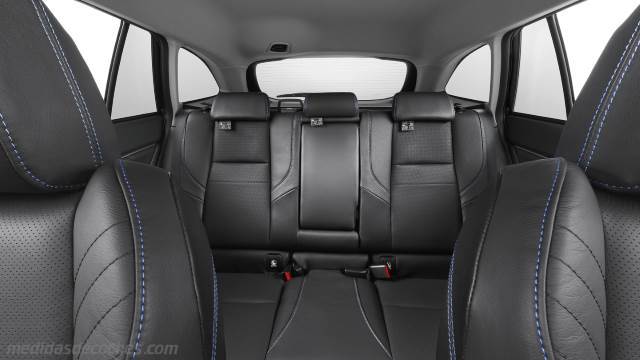 Interior Subaru Levorg 2016