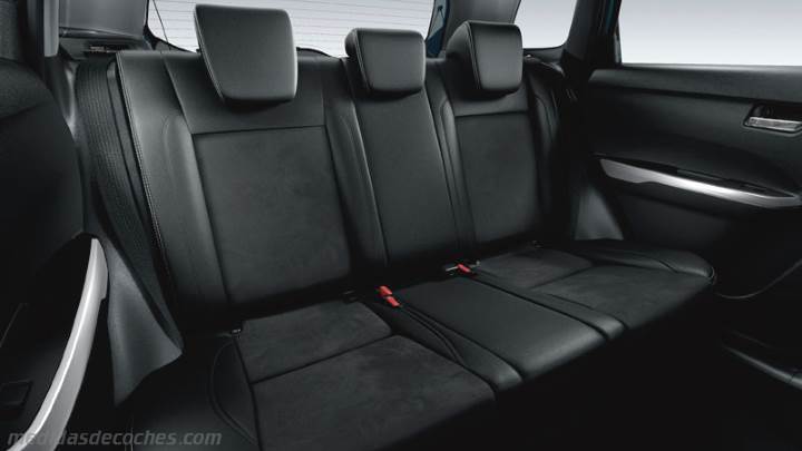 Interior Suzuki Vitara 2015