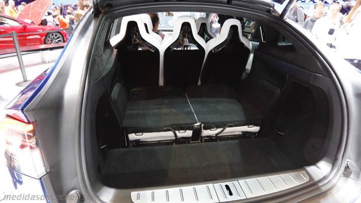 Maletero Tesla Model X 2016