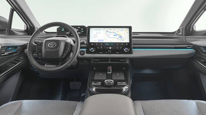 Salpicadero Toyota C-HR+ 2026