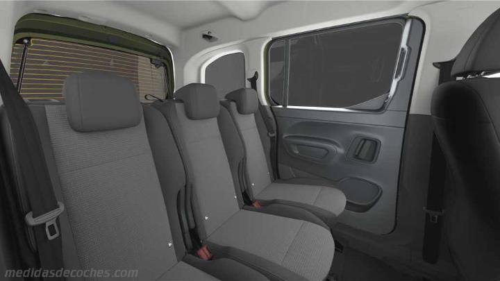 Interior Toyota Proace City Verso Media 2024