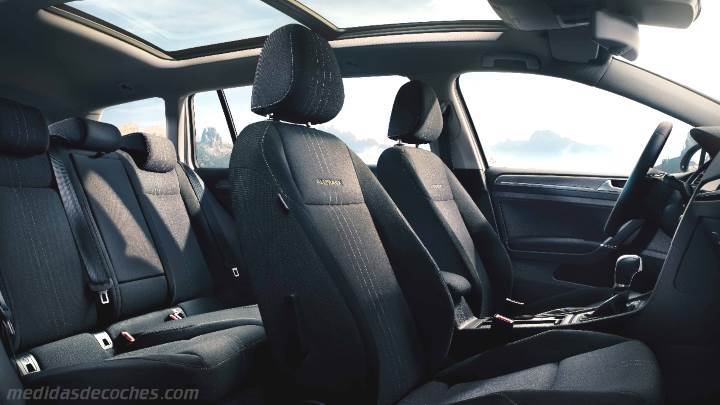 Interior Volkswagen Golf Alltrack 2015