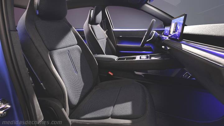 Interior Volkswagen ID.2all 2025