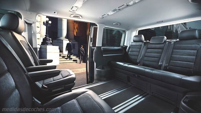 Interior Volkswagen T6 Multivan 2015