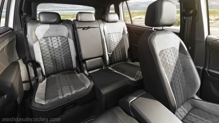 Interior Volkswagen Tiguan Allspace 2022