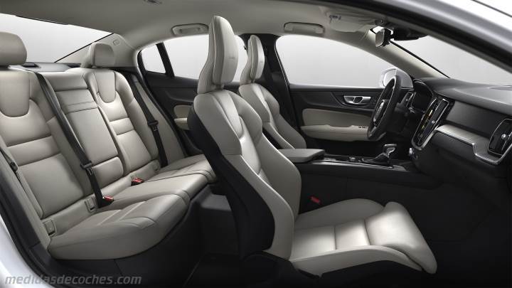 Interior Volvo S60 2019