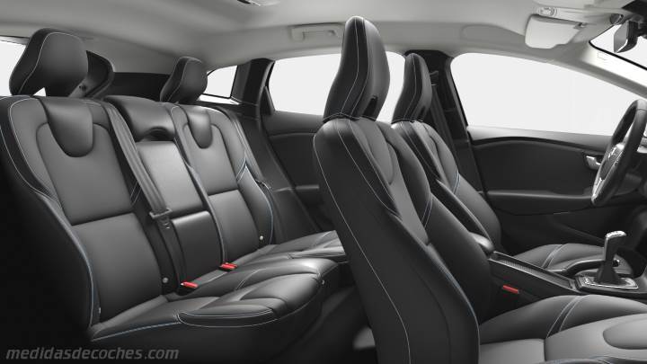Interior Volvo V40 2016